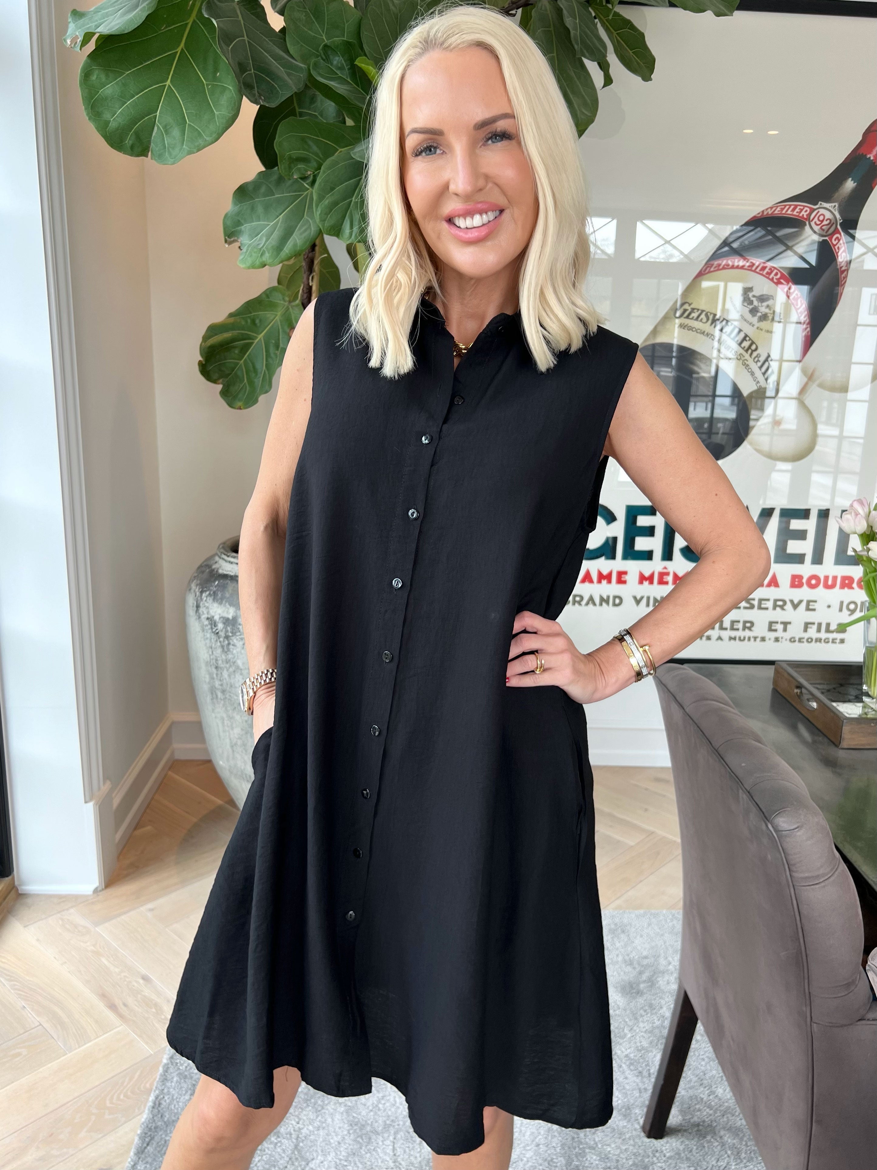 Piana - Skjortekjole i viskose uden ærmer, med åben ryg og bindebånd